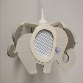 Elefánt csillár, fehér füllel