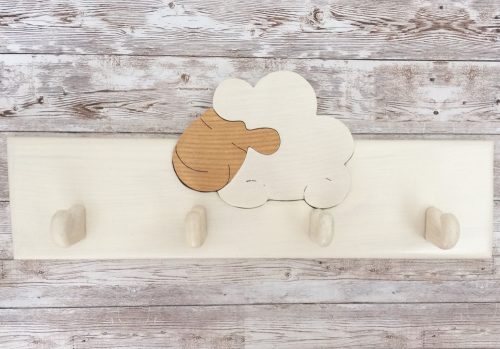 Bárányos 4 akasztós fogas,fehér M