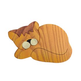 Cica barna bútordísz